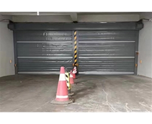 天驕科技園雙層保溫卷簾門(mén)