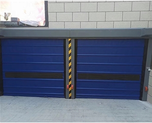 萬(wàn)科長(zhǎng)風(fēng)公館快速堆積門(mén)